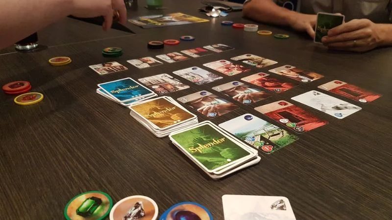 Hãy dành nhiều thời gian học về luật chơi game bài quý tộc